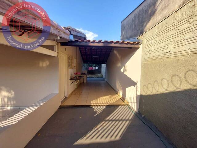 #CAA 16 - Casa para Venda em Araçatuba - SP - 2